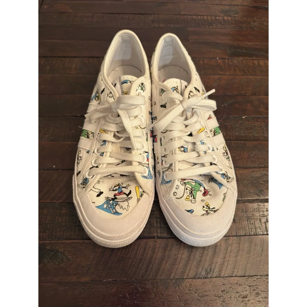 Adidas Disney x Nizza Sport Goofy Pack - White. Size 9.5 Men/ 11 W